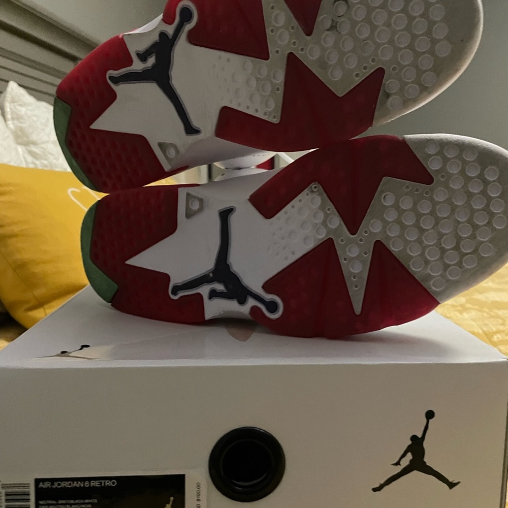 Jordan’s men 7.5. Worn once, excellent condition - Picture 4 of 4